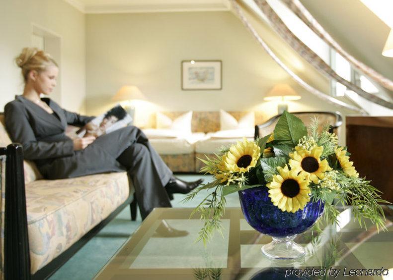 Hotel Deutsches Theater Мюнхен Стая снимка